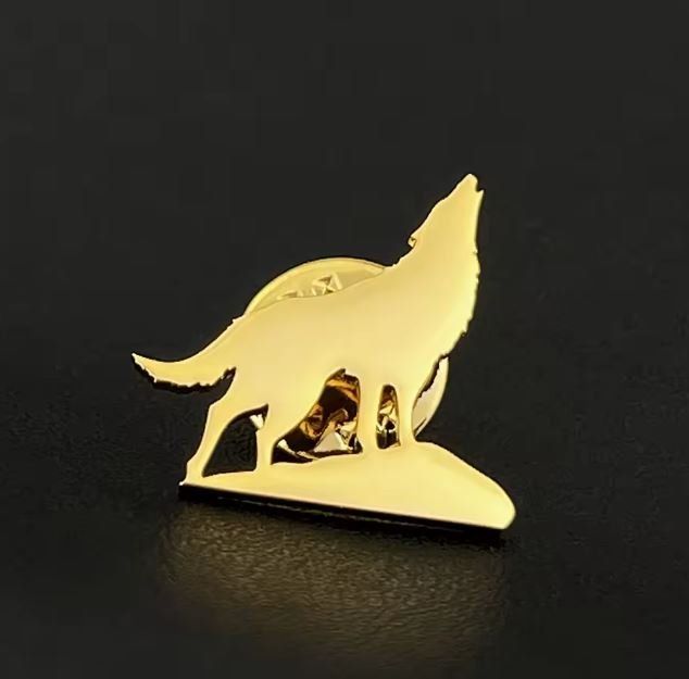 Placchette & Badge: 4 Pins: 2x Wolf & 2x Khamsa (Edelstahl) – Nuovo e nell'imballaggio originale da Fislisbach venduto da GenerousClub 1