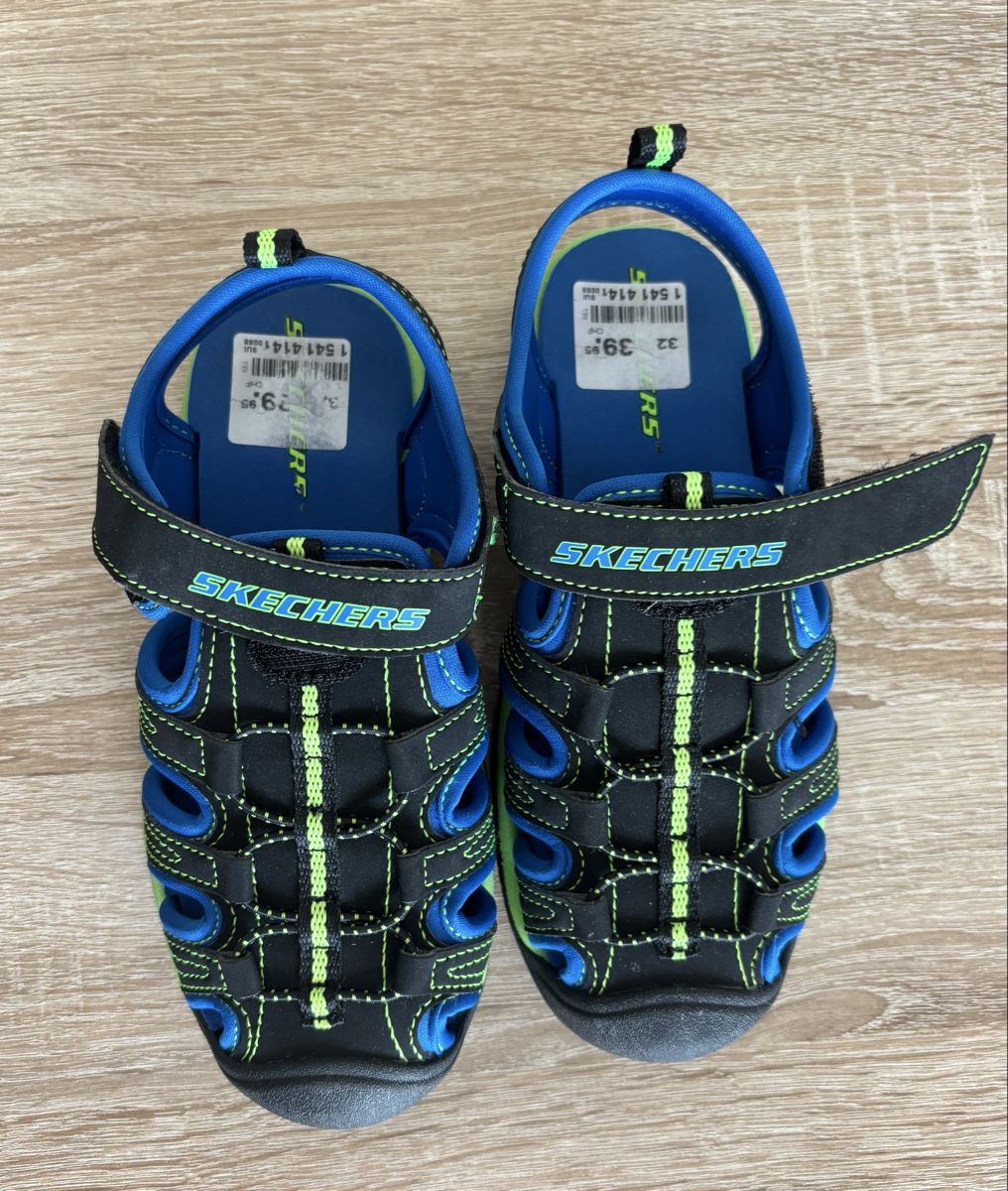 Skechers Scarpe per ragazzi: Sandalen Sketchers Gr 32 – Usato da Ebikon venduto da Regipe