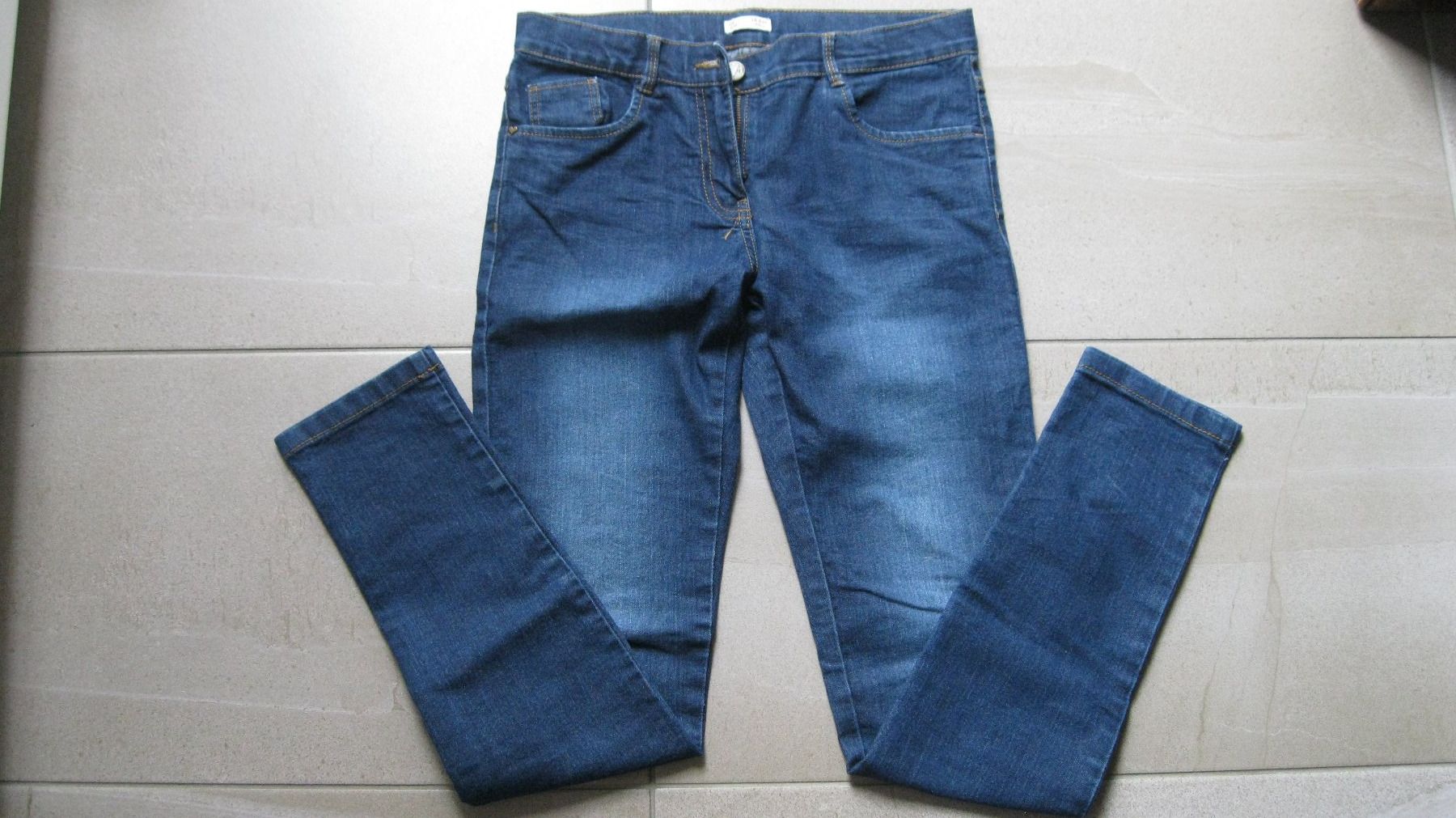 Kleiderpakete & -sets: lot 12 pièces taille 158/164 – Gebraucht aus vouvry von -tivoli- 1