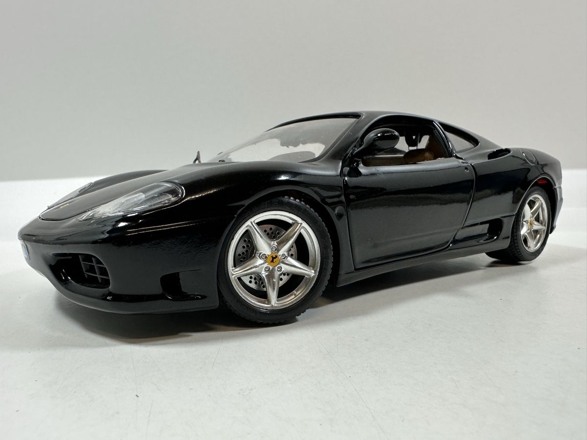 Bburago Modellini d'auto: Ferrari 360 Modena 1:18, schwarz, BBURAGO – Usato da Zofingen venduto da rf9_x2xt