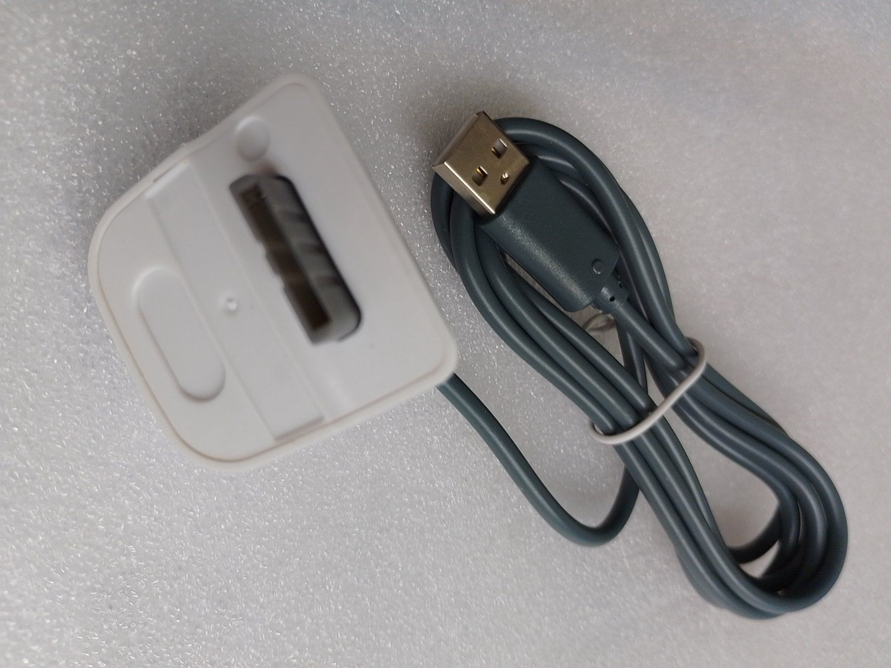 Câbles: Controller Kabel Cable Weiss Controller Charger Cable Xbox – Neuf avec emballage d'origine à Ermatingen par rik4rdo 2