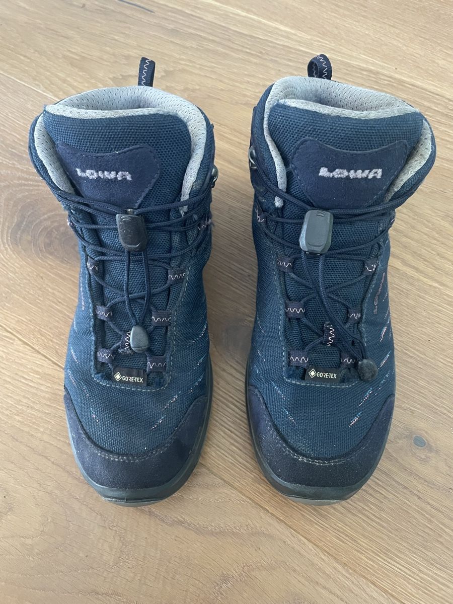 Lowa Scarpe per ragazzi: Trekkingschuhe / Wanderschuhe – Usato da Aarwangen venduto da erd_ngx8 1
