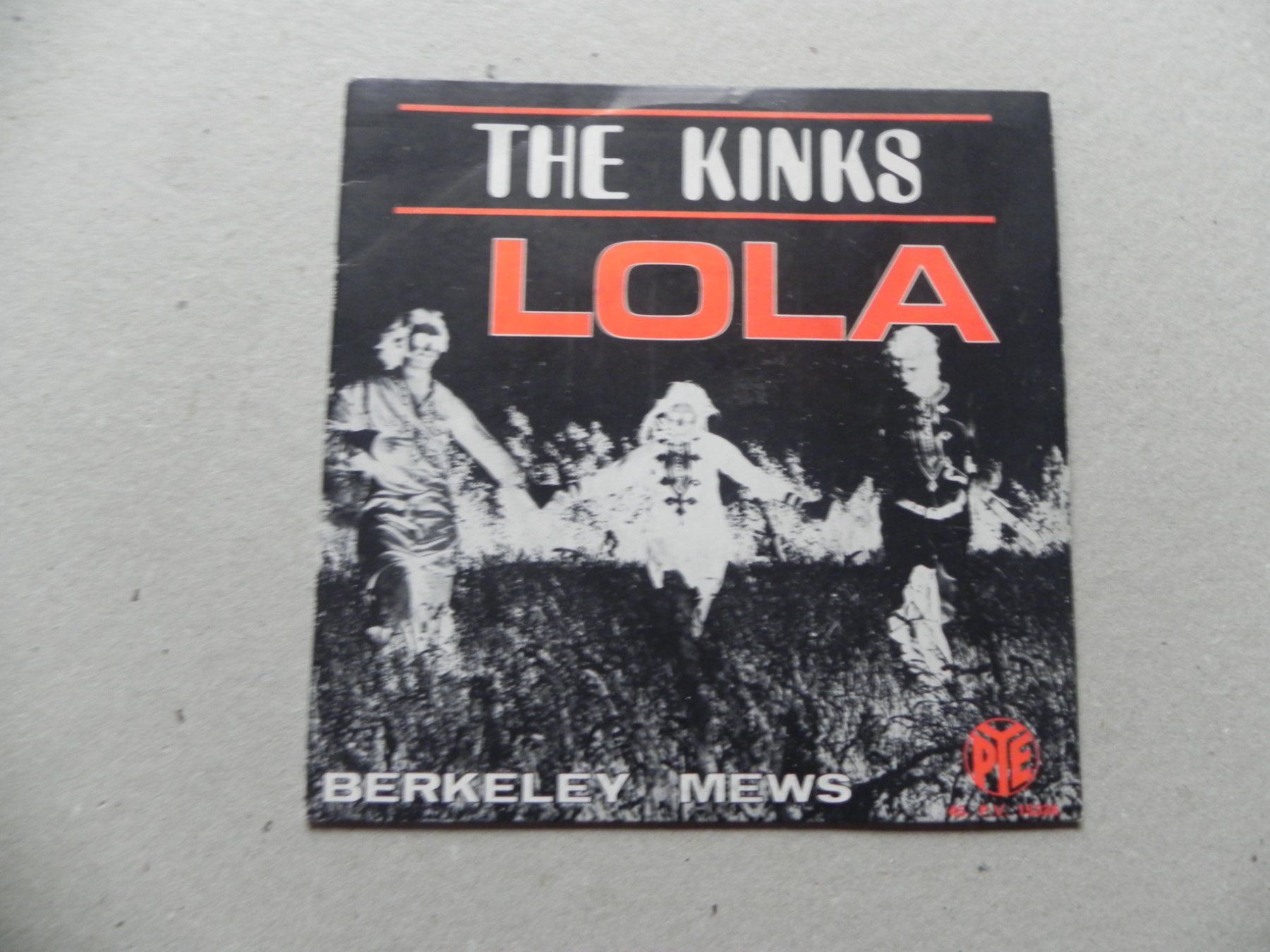 Schallplatten: Single brit. Rock Band The Kinks ca. 1972 Lola  / Berkeley – Gebraucht aus Siebnen von krimsie