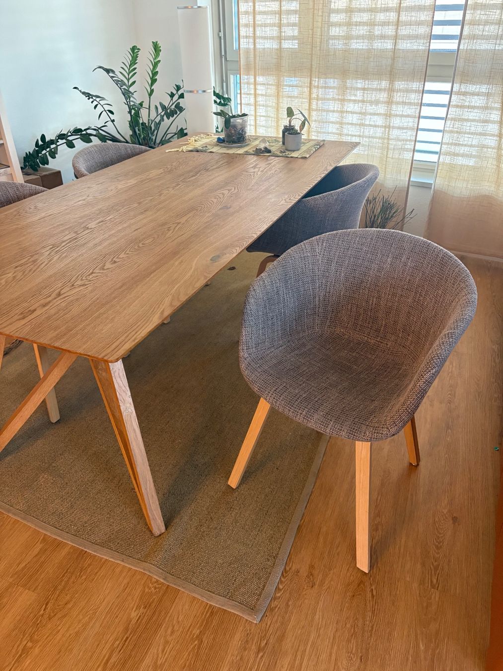 Tavoli: Dining table light wood rectangular like new condition – Usato da Zürich venduto da Rfanjul 1