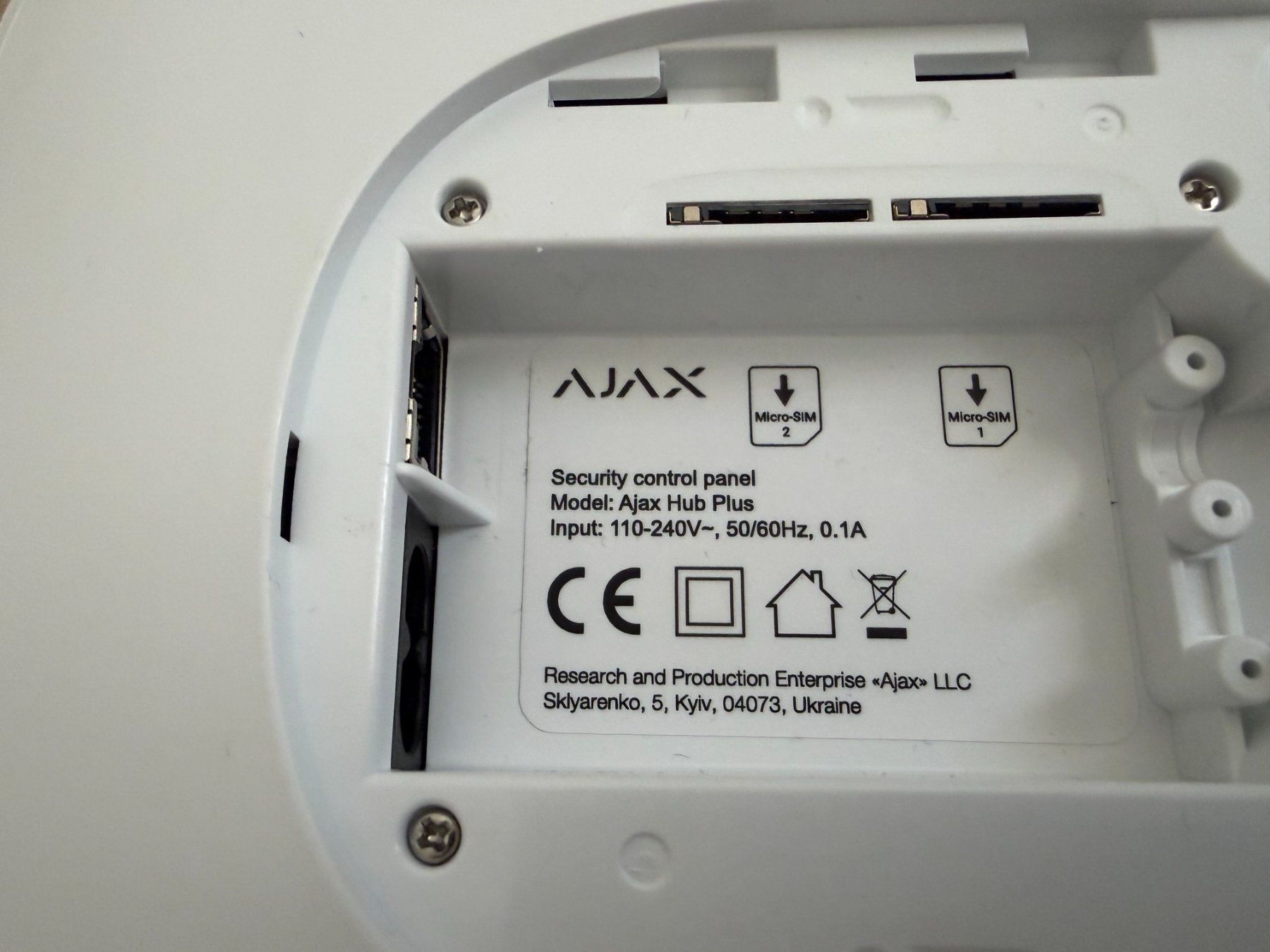 Systèmes d'alarme: Aja HUB plus Alarmzentrale – D'occasion à Hägglingen par Mac99 1