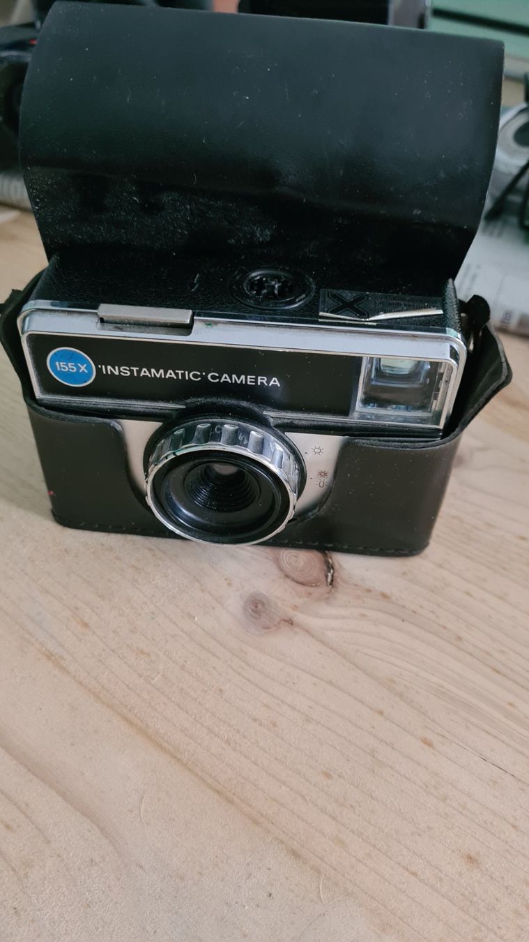 Kodak Fotocamera: Kodak 'Instamatic' Camera - 155-X – Usato da Au SG venduto da fiat27 1