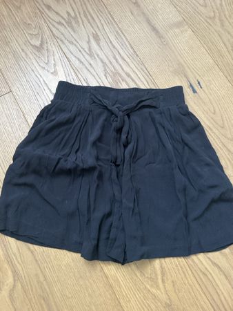 Short ZARA Basic Gr. XS