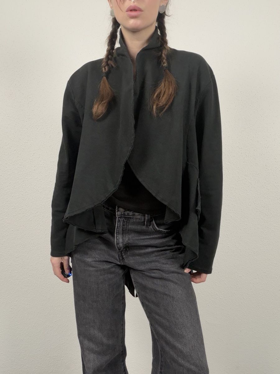 Jacken: Unique Black Spring Jacket, Italian Design, Size M – Gebraucht aus Knonau von Grapesvintage 5