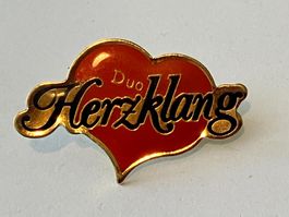 1 Pin Duo Herzklang