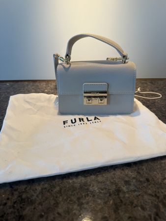 Furla-Handtasche, hellgrau, neuwertig