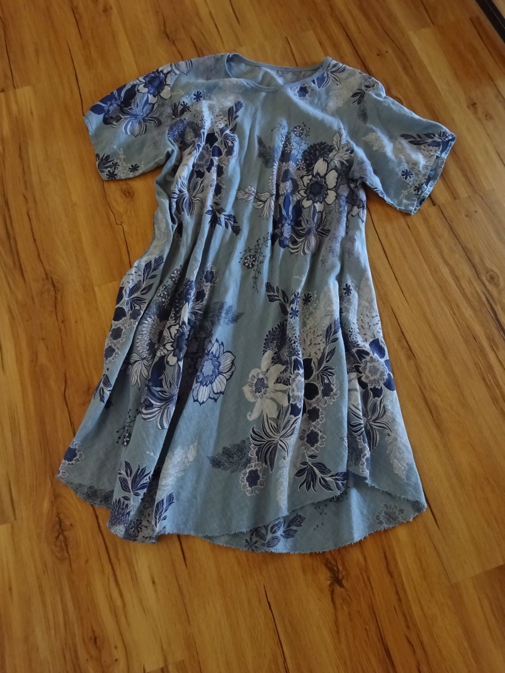 Vestiti: Schönes Kleid/Tunikakleid – Nuovo (secondo la descrizione) da Rothrist venduto da Valley1