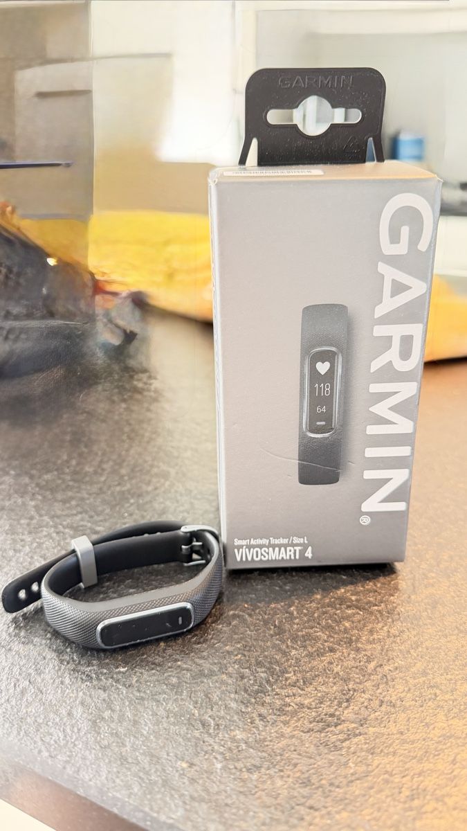 Garmin Smartwatch: Garmin vivosmart 4 – Usato da Hergiswil NW venduto da tes_j58l 1