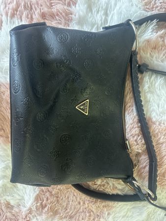 Handtasche Guess Schwarz Damen Lederoptik mit Muster guter Z