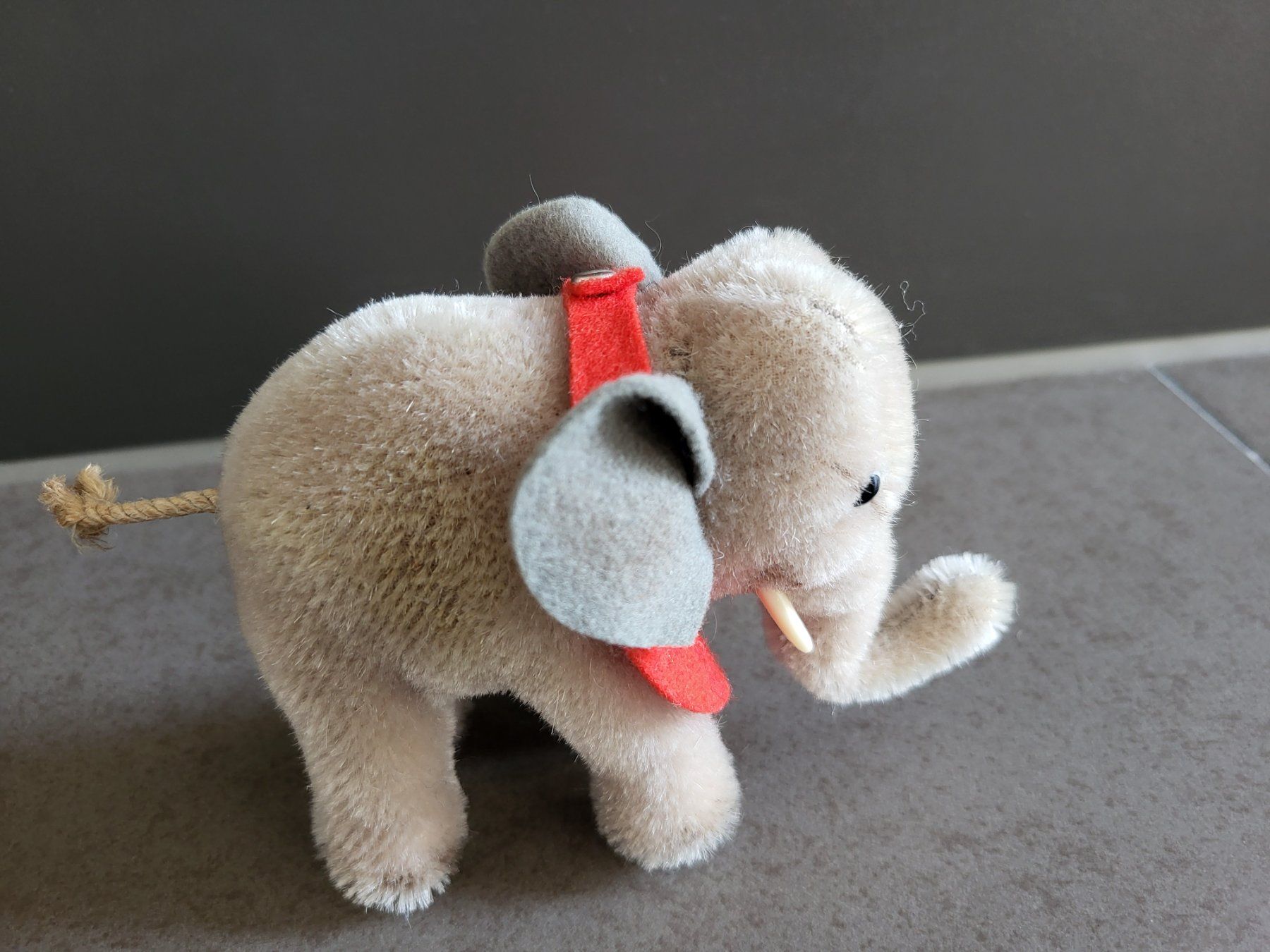 Steiff Giocattoli: Steiff Elefant – Nuovo (secondo la descrizione) da Zürich venduto da Orchidee 3