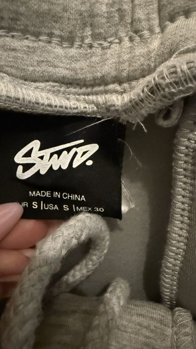 Pull&Bear Pantaloni: Sporthose Pull & Bear grau Grösse S neu – Nuovo (secondo la descrizione) da Zürich venduto da Tramp1981 3
