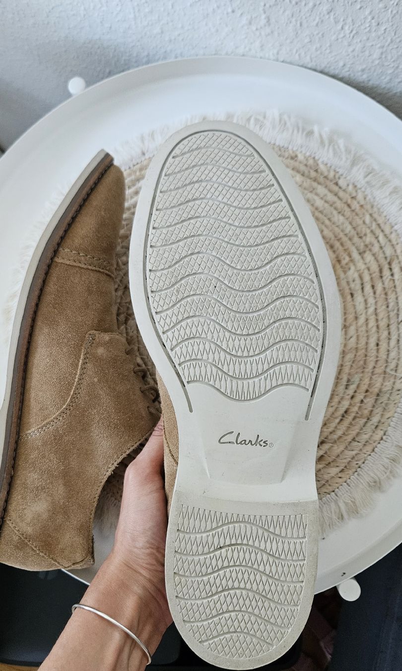 Clarks Herrenschuhe: Chaussures homme Clarks – Neu und originalverpackt aus Nyon von nay_y72c 4