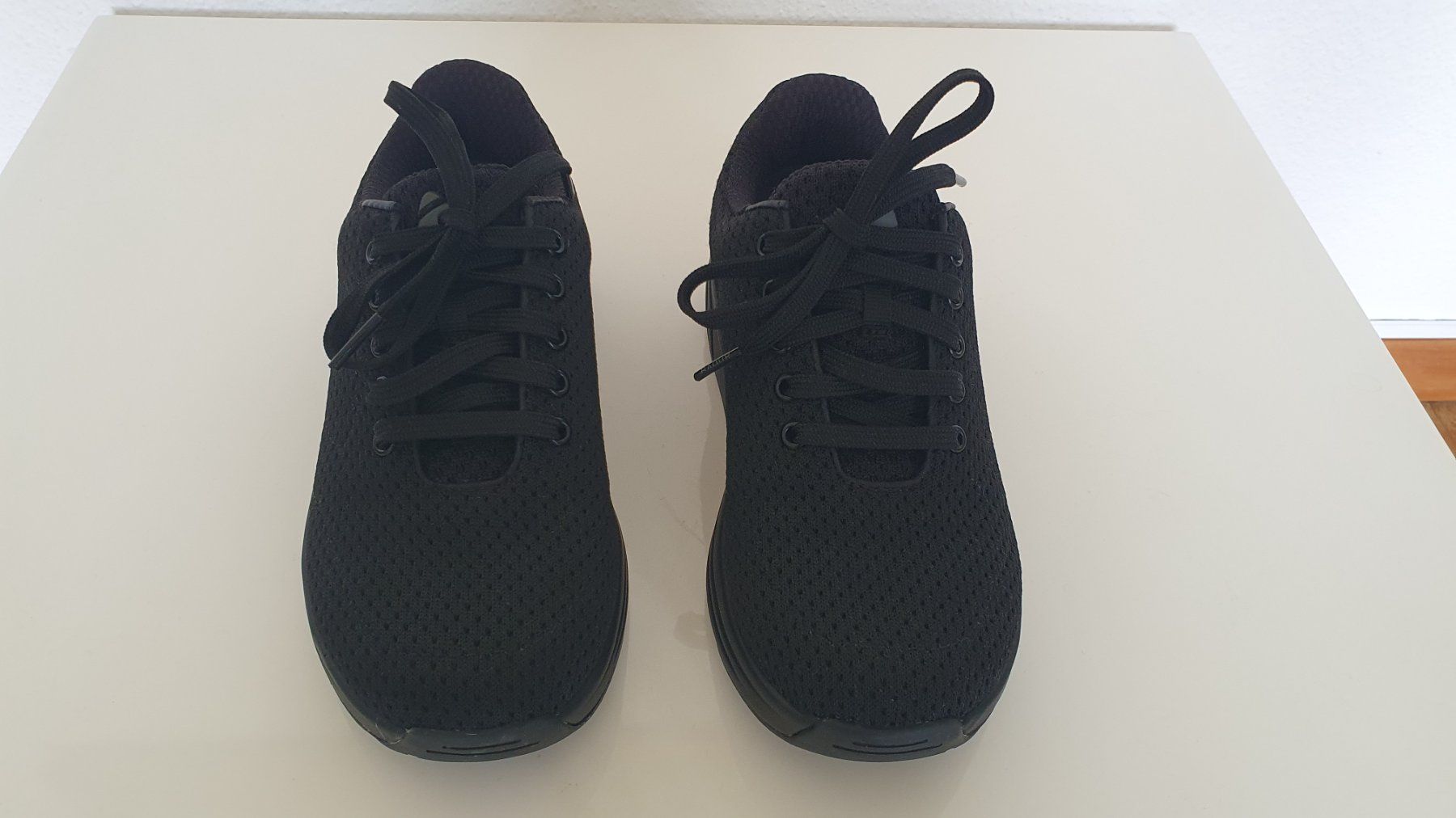 Scarpe da donna: Anova Andrea black, Sneaker Gr. 36 – Nuovo (secondo la descrizione) da Zürich venduto da econo221 1