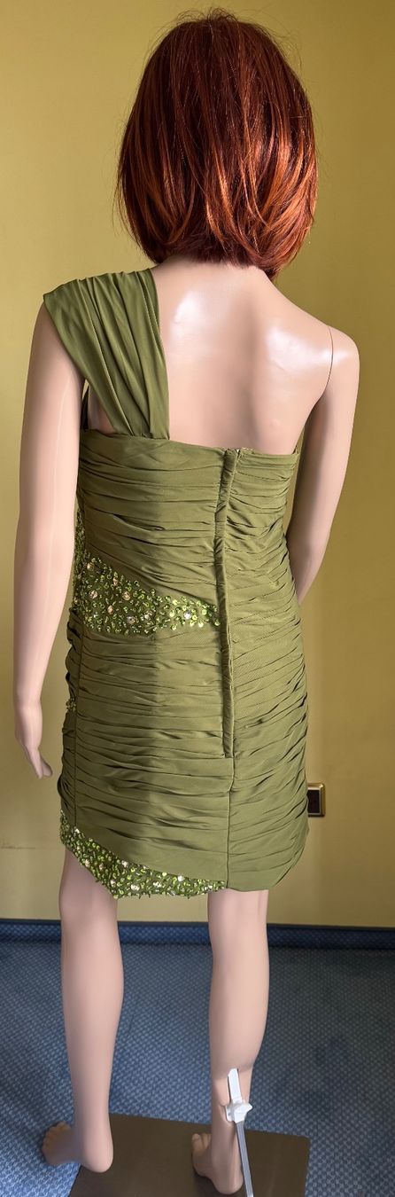 Vestiti: Neues Cocktailkleid Gr. 38 – Nuovo (secondo la descrizione) da Pfäffikon ZH venduto da Margot1 1