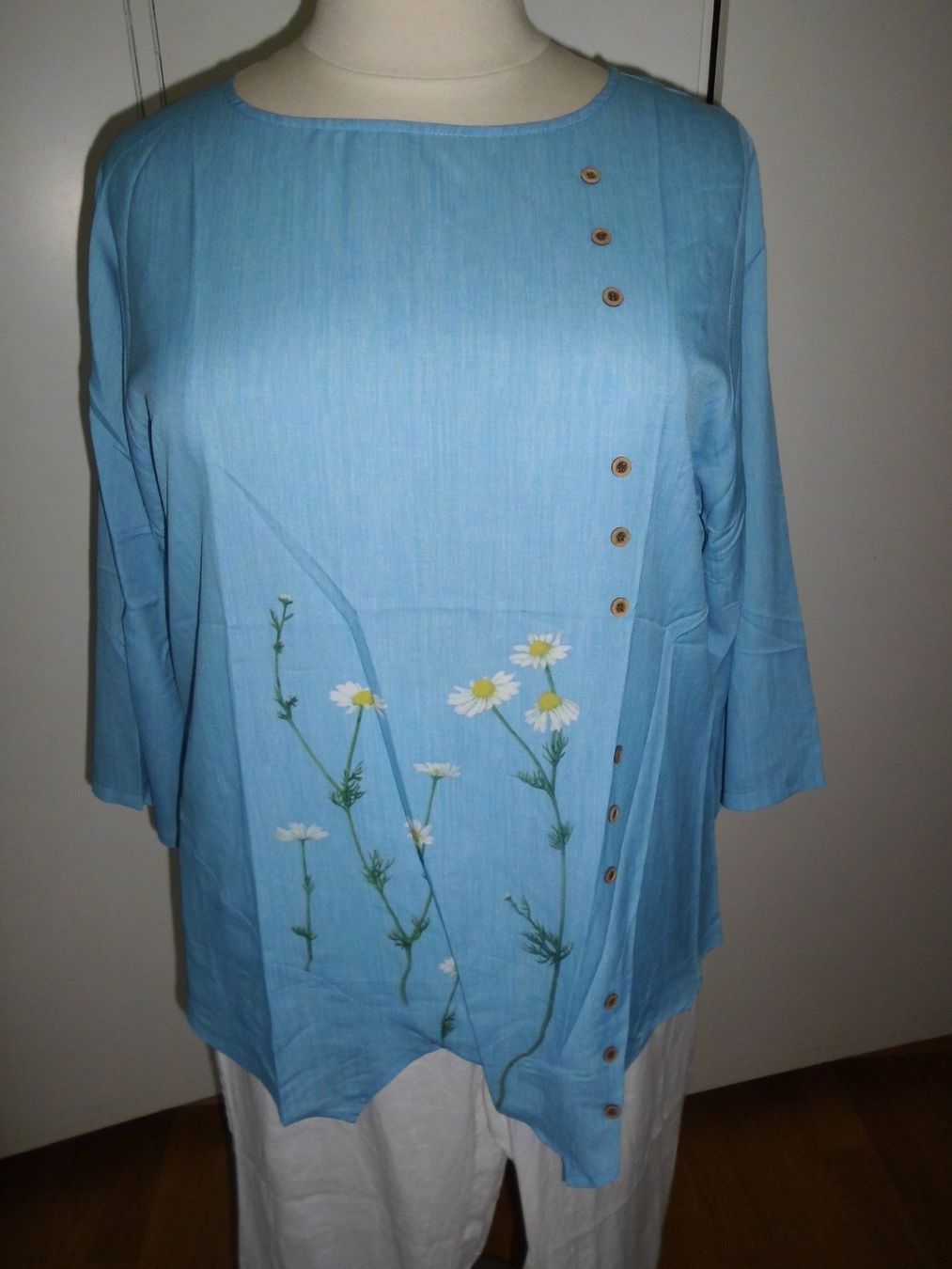 T-shirt: T-shirt bleu T. 48 – Usato da Marin-Epagnier venduto da Madja 1