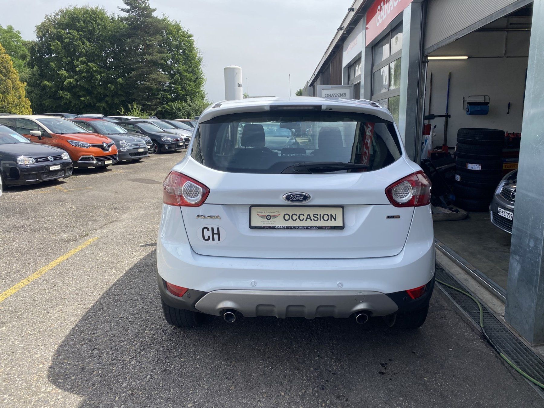 Ford Automobili: Ford Kuga 2.0 TDCi Carving 4WD PowerShift – Usato da Biel/Bienne venduto da AS24 5