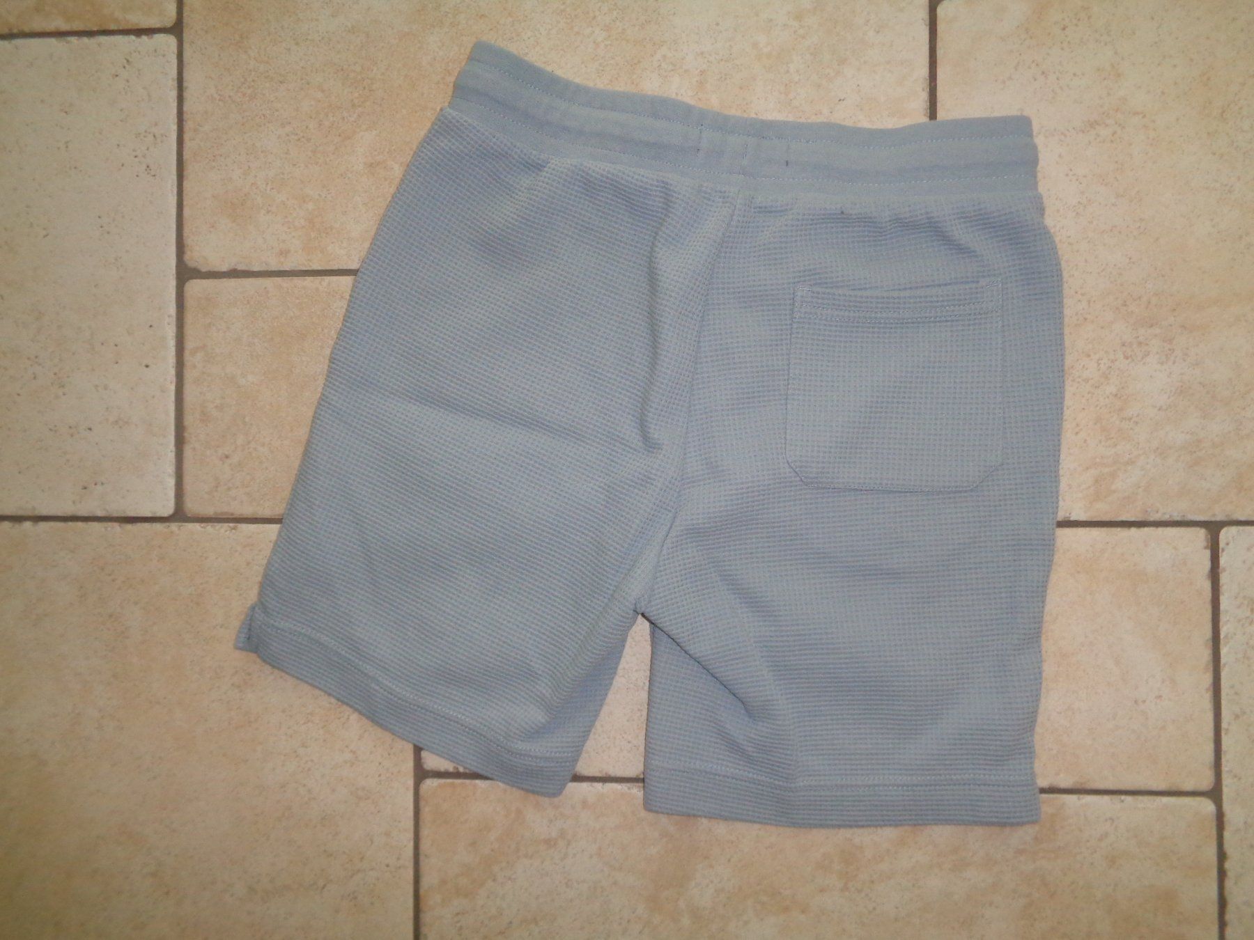Primark Pantalons: Shorts  Primark  Grösse S – D'occasion à Kreuzlingen par Robi-2003 3