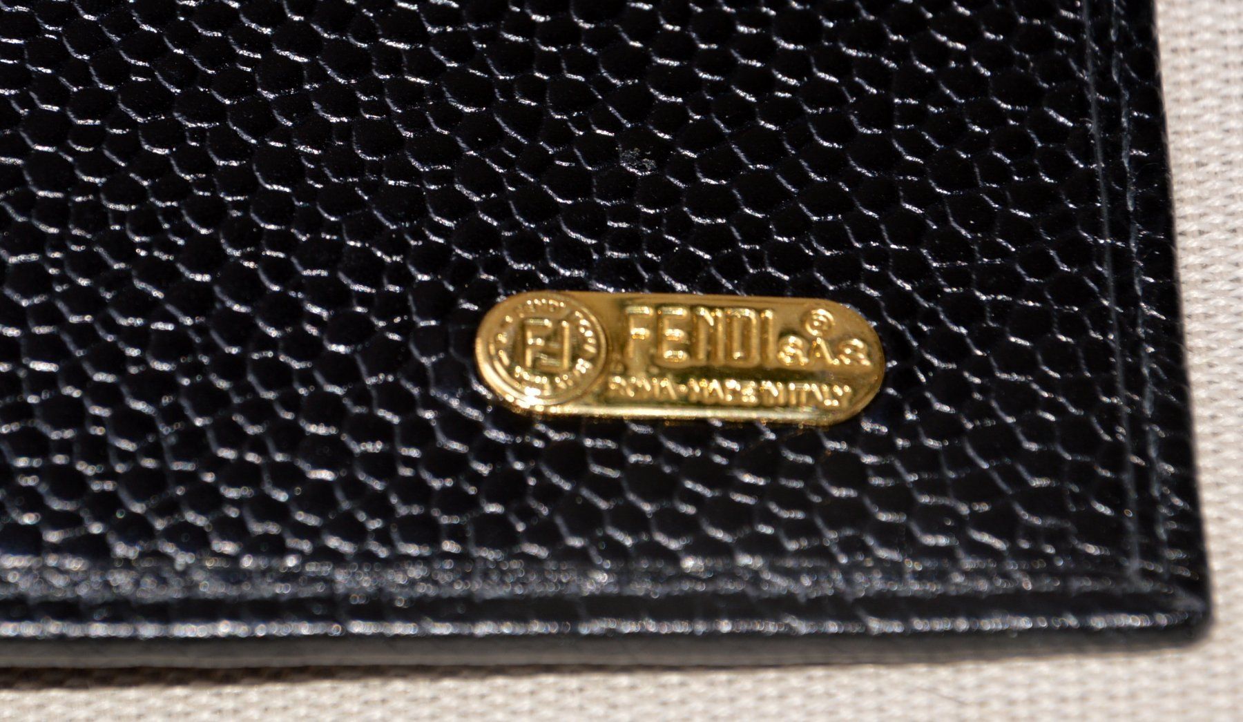 Fendi Portafogli: Fendi Agenda  / Portefeuille – Usato da Collonges venduto da arashee 5