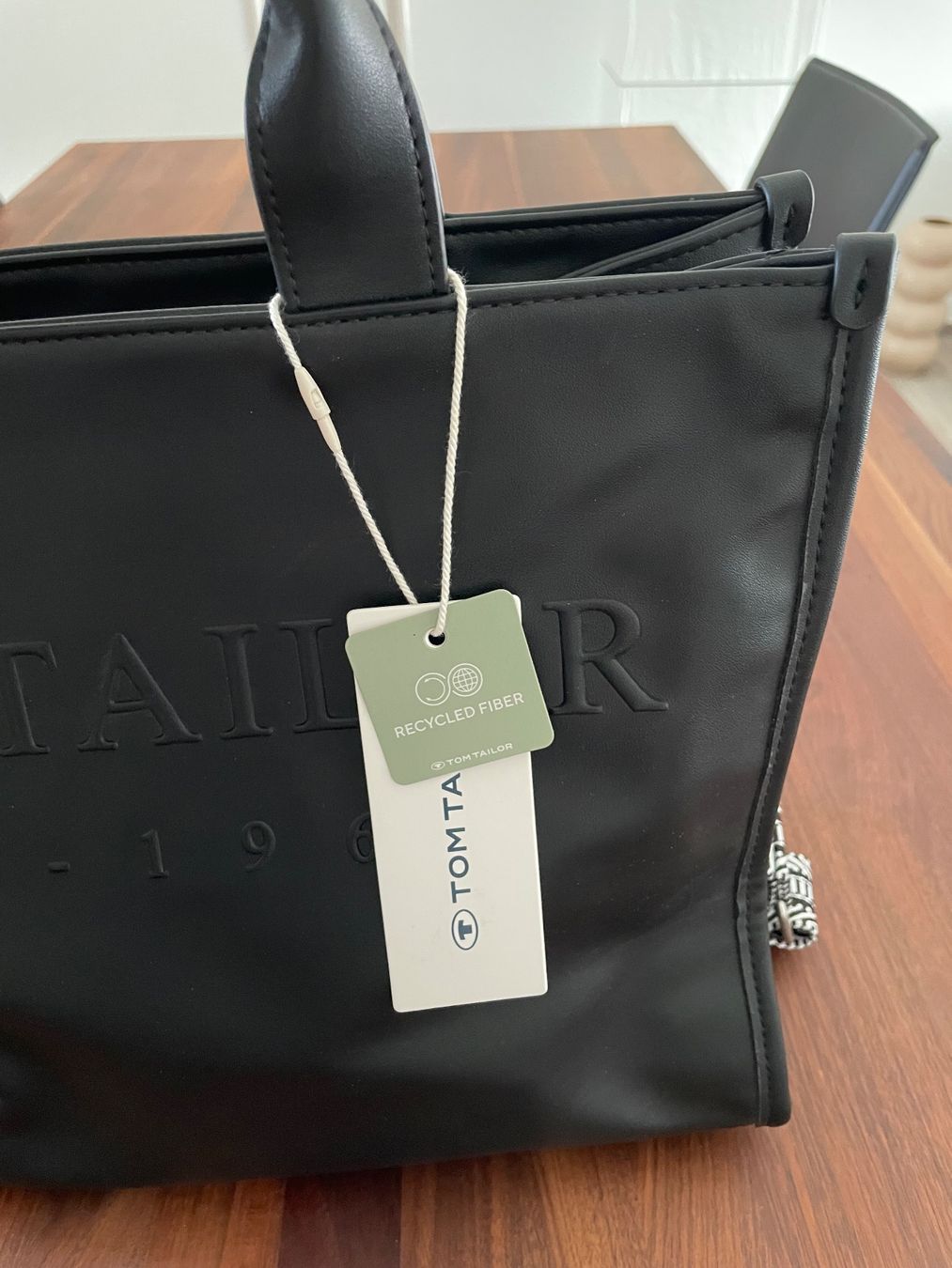 Tom Tailor Borse da donna: Tom Tailor Handtasche - neu mit Etikett – Nuovo e nell'imballaggio originale da Zürich venduto da lor_dqv8 3