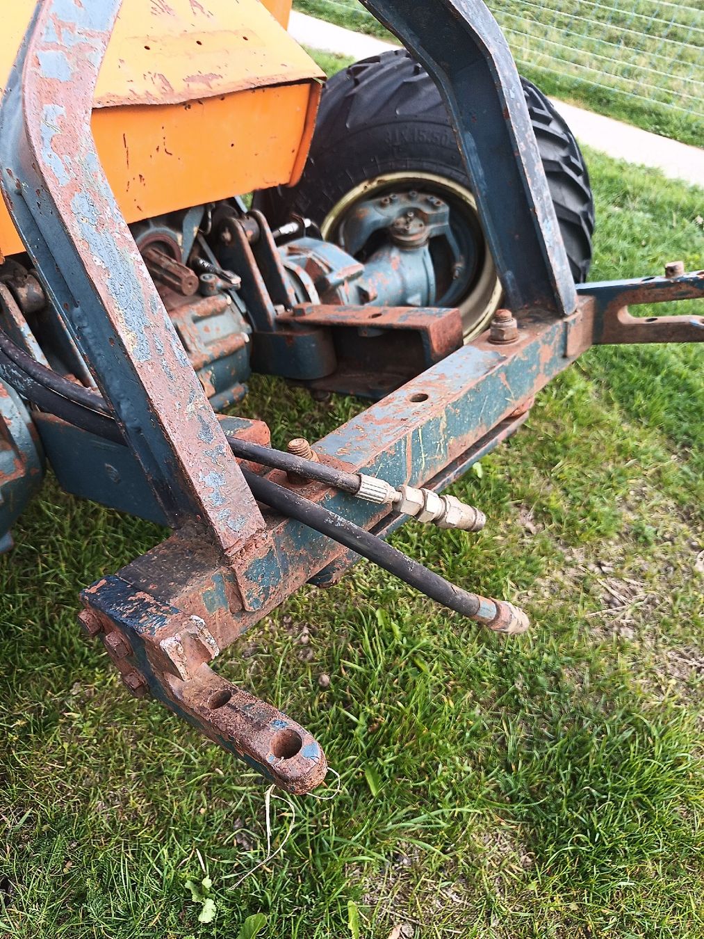 Trattori: tracteur bucher TM 1000 – Usato da La Chaux-du-Milieu venduto da nrvo 4