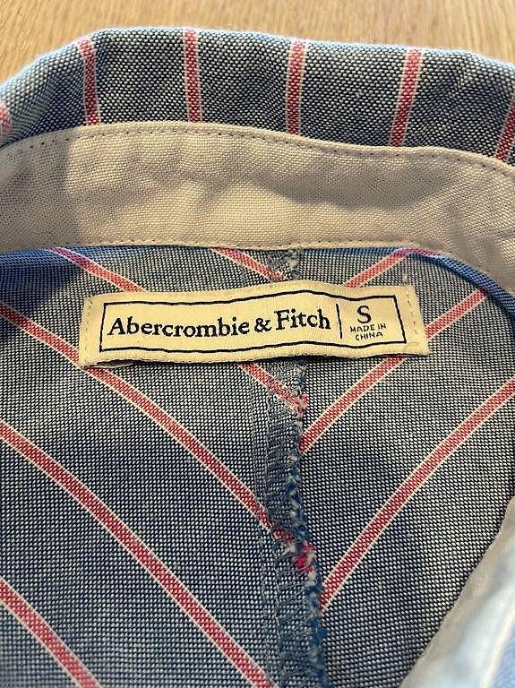 Camicette: Bluse Abercrobie&Fitch – Usato da Röschenz venduto da Va.ni.ni