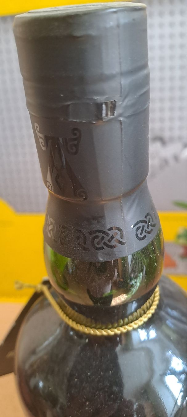 Ardbeg Bevande alcoliche: Ardbeg Alligator - neuf-Whisky Rare. – Nuovo e nell'imballaggio originale da Les Brenets venduto da Galen25 3