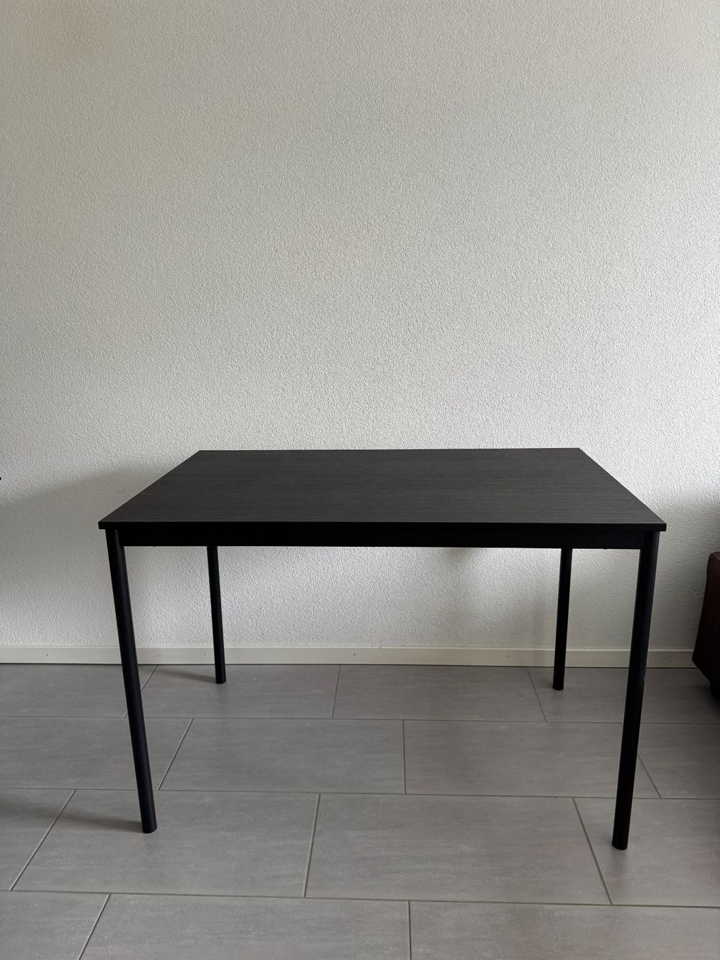 Tables: Black table – D'occasion à Chavannes-Renens par ale_hd2c