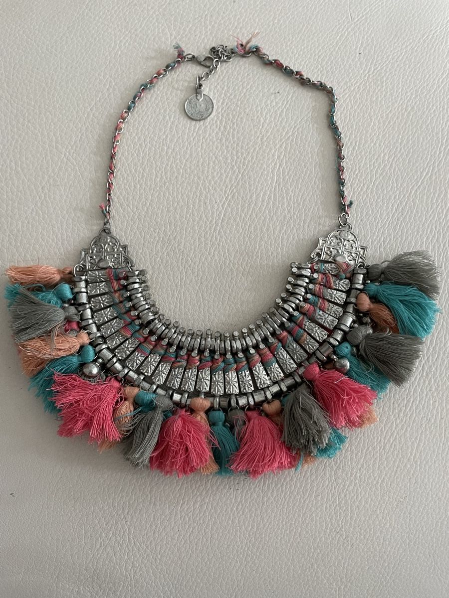 Ketten: Coole Statement-Kette mit Troddeln, Ibiza Style, neuwertig – Gebraucht aus Lindau von Gybsi0