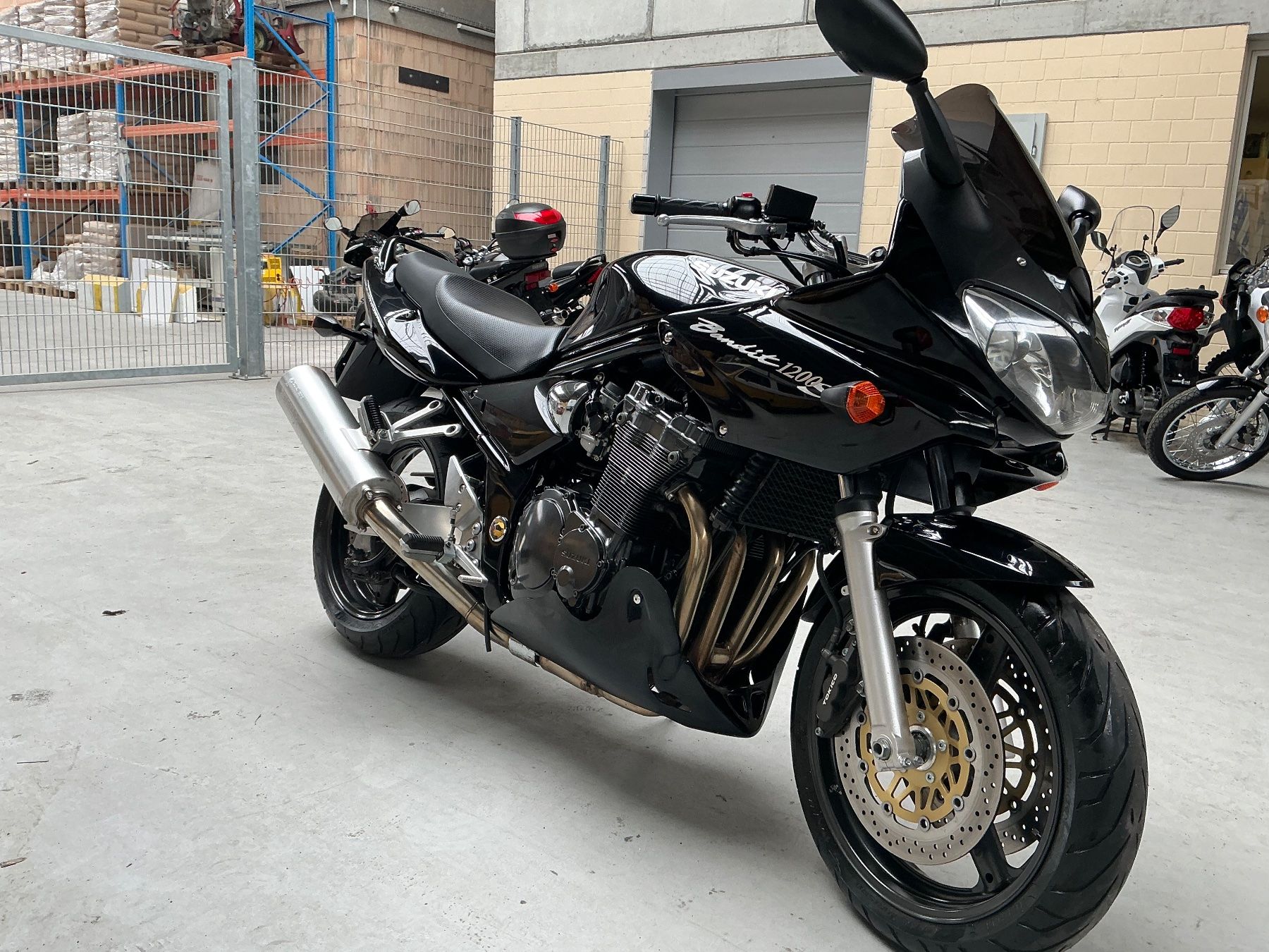 Suzuki Touring: Suzuki GSF1200S – Usato da strengelbach venduto da Zoks 1