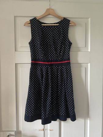 Sommerkleid mit Tupfen, Grösse S/M
