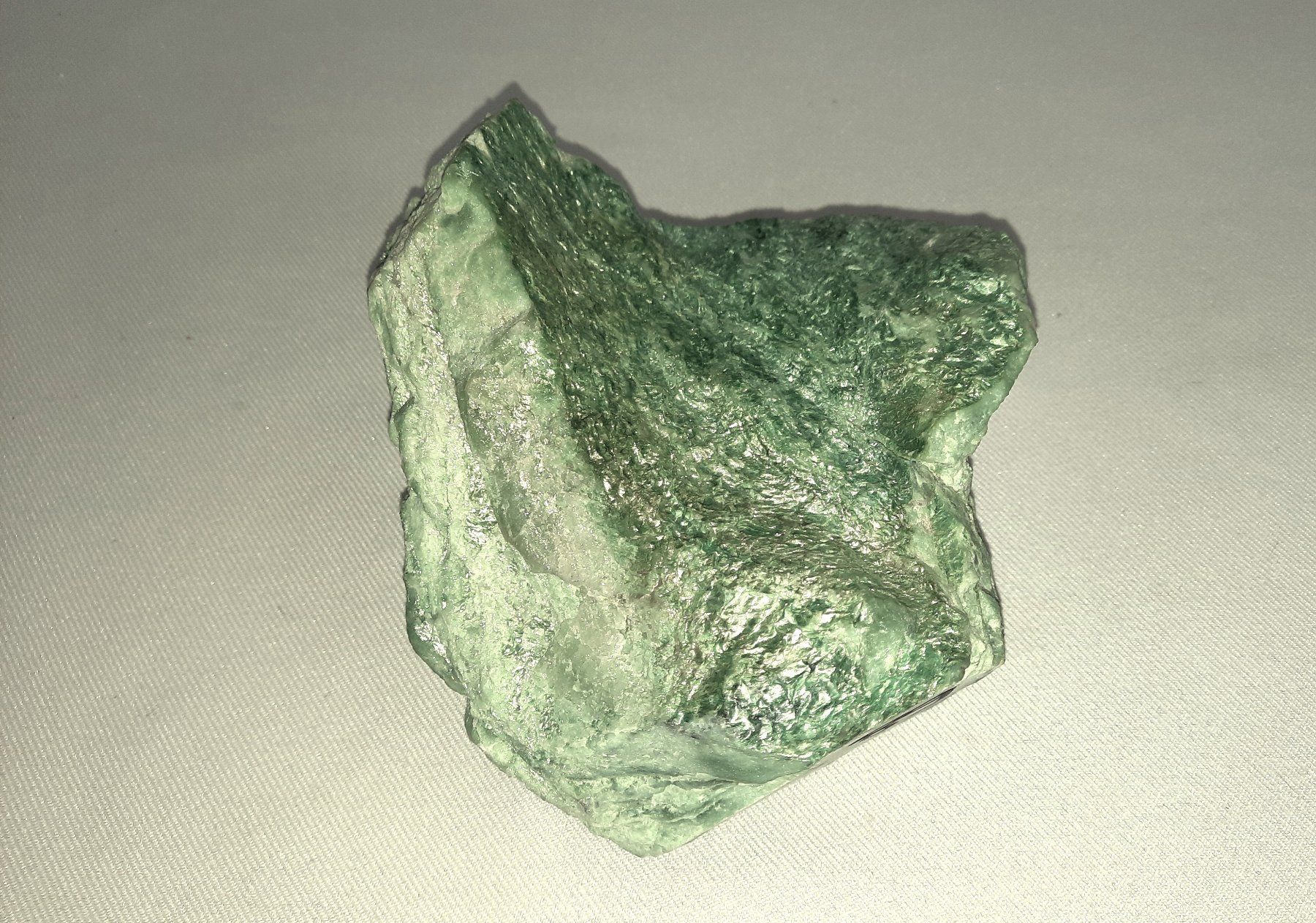 Pietre preziose: Schmuckstein, (Chromglimmer, Fuchsit) – Usato da Beinwil am See venduto da Restwert_Beinwil 2
