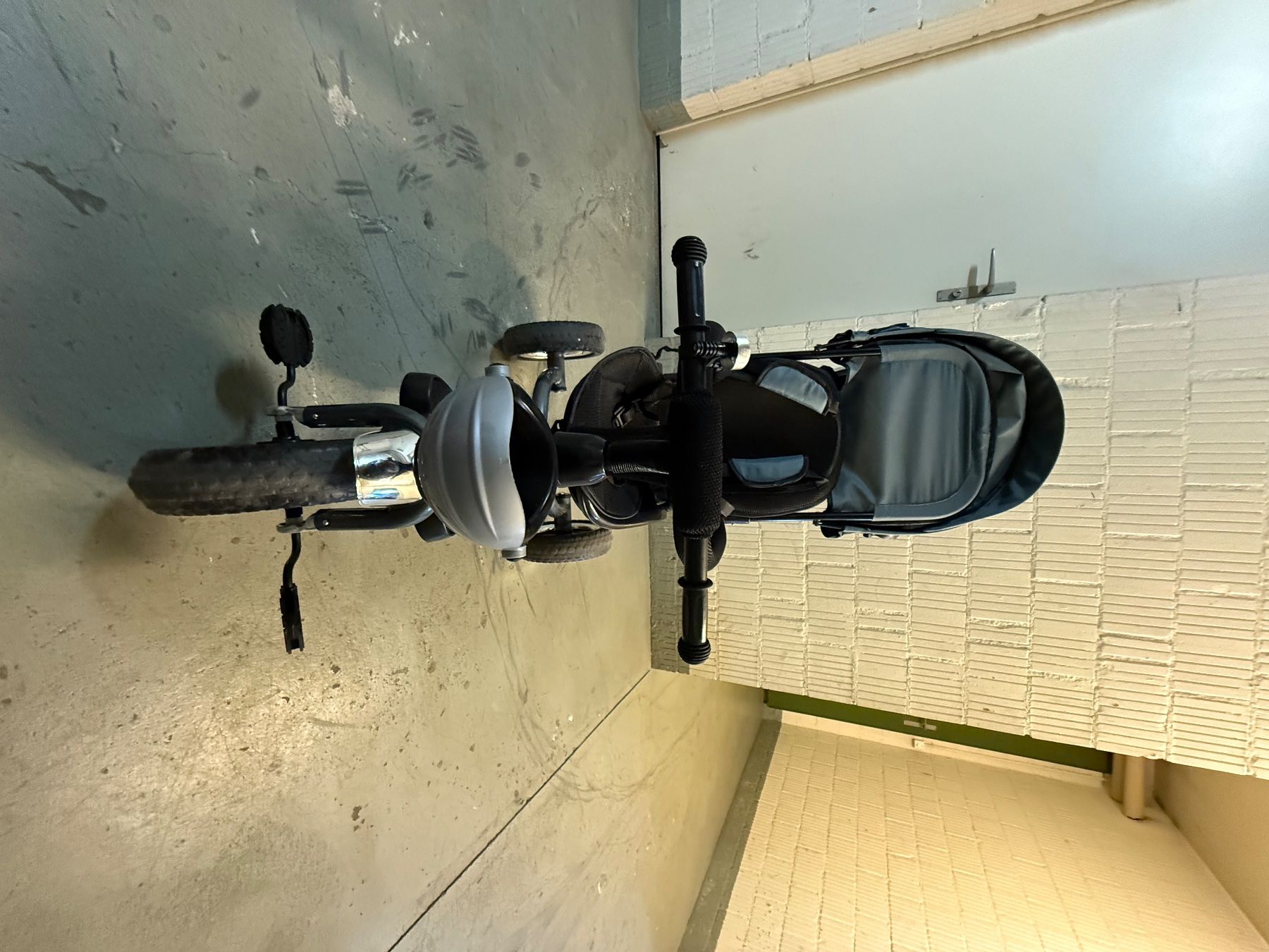 Kinderwagen: Dreirad Kinderwagen ELIA 2-in-1 anthrazit – Gebraucht aus Urtenen-Schönbühl von pya_v76v 1