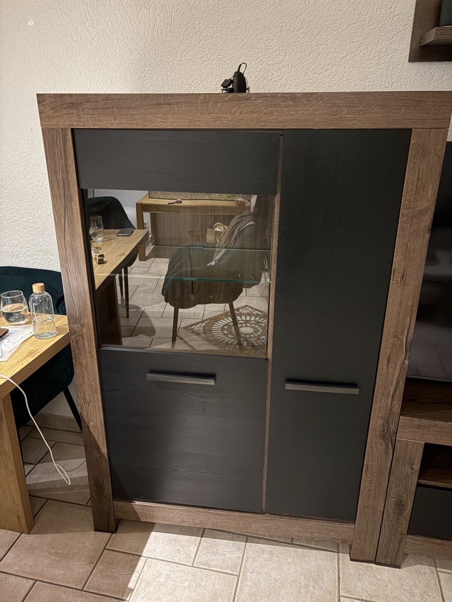 Mobili TV: Wandboard von lipo – Usato da Schwanden GL venduto da ped_pv9f 3