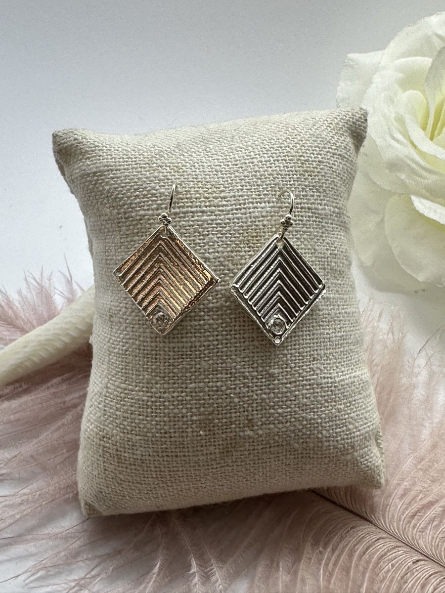 Orecchini pendenti & Orecchini a lobo: Ohrringe silber handmade – Nuovo e nell'imballaggio originale da Niederglatt ZH venduto da Silberschmuck-design 1