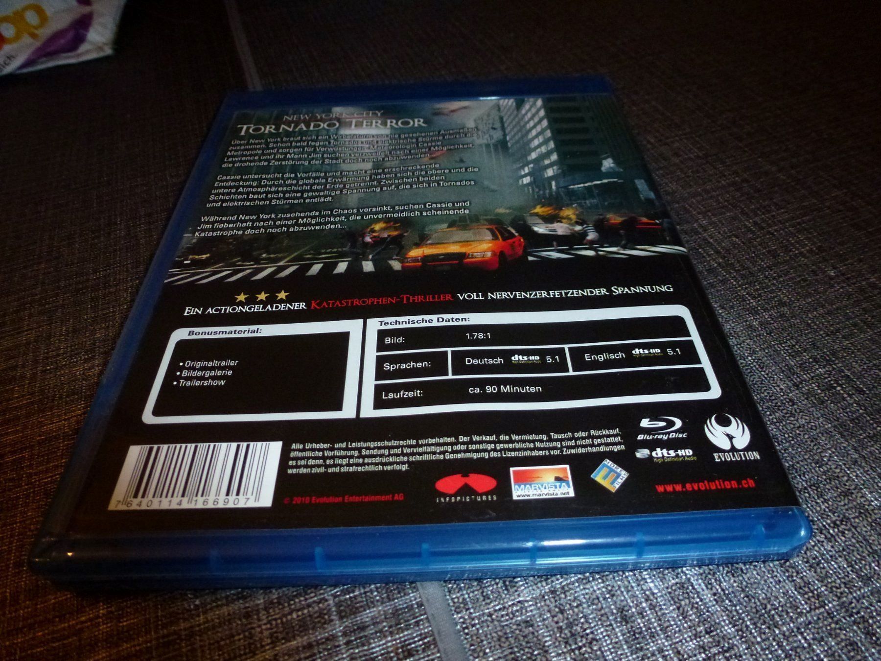 Tutti i DVDs: New York City - Tornado Terror BLU-RAY – Usato da Olten venduto da Disc-Verkauf 2