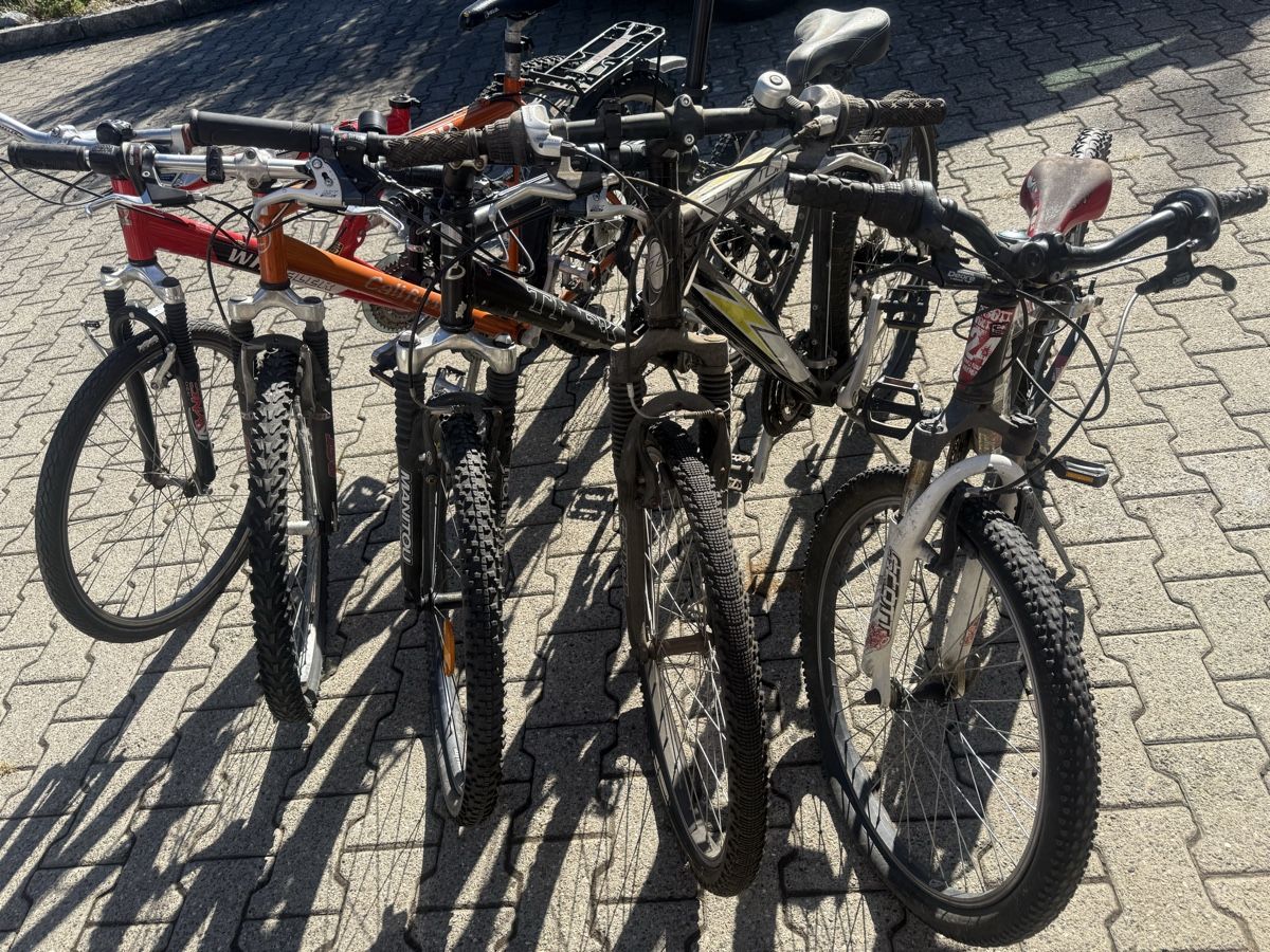 Vélos: Bahnhof Velos – Défectueux à Horriwil par Carrera68