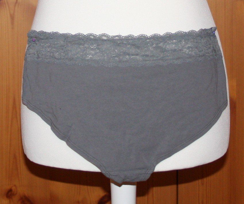 Altra biancheria intima: Hose dunkelgrau Gr. L (45) – Usato da Flüelen venduto da Diversicum-Textil 1