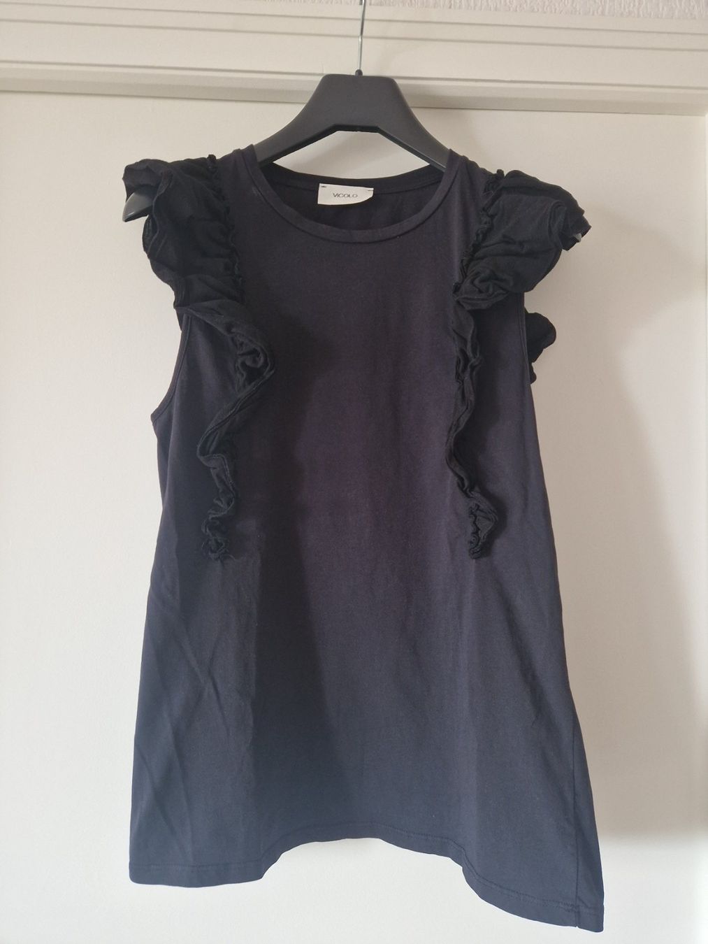 T-Shirts: New black tshirt – Neu (gemäss Beschreibung) aus Lausanne von Issss