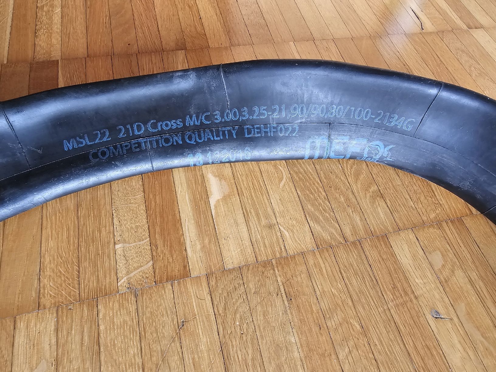 Tutti i ricambio per moto: Heavy Duty Motorcycle Front Tube 21" – Usato da Zürich venduto da Walachus