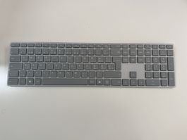 Microsoft Surface Keyboard grau QWERTZ neuwertig