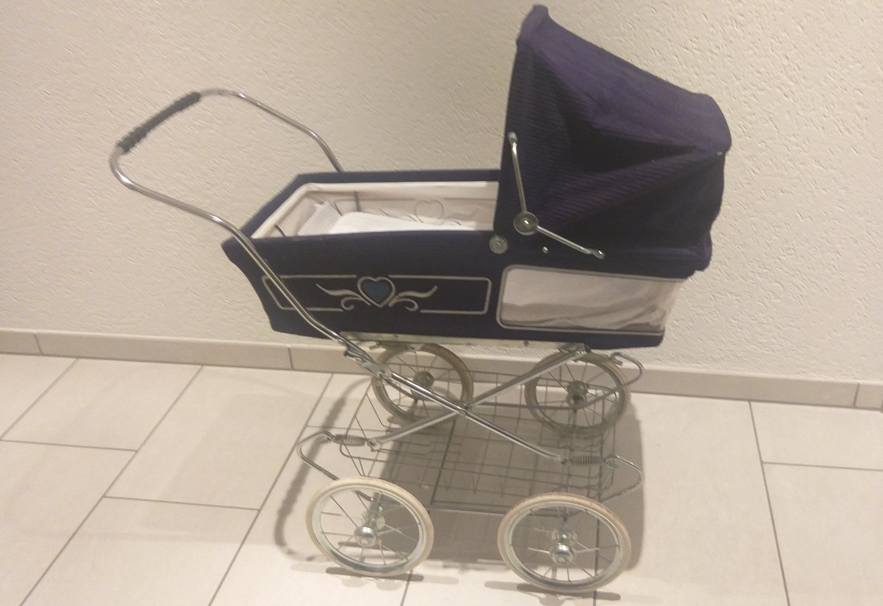 Carrozzine per bambole: Retro Puppenwagen mit Chrom – Usato da Nürensdorf venduto da Elmo52 1