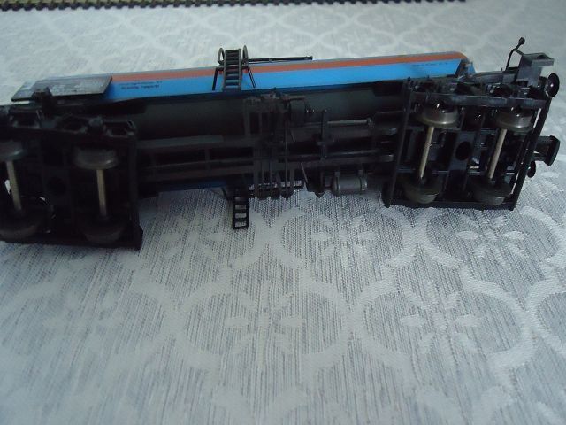 Roco Modellini di ferrovie: HO Roco Kesselwagen Wacker – Usato da Ergisch venduto da Haemmerli59 2