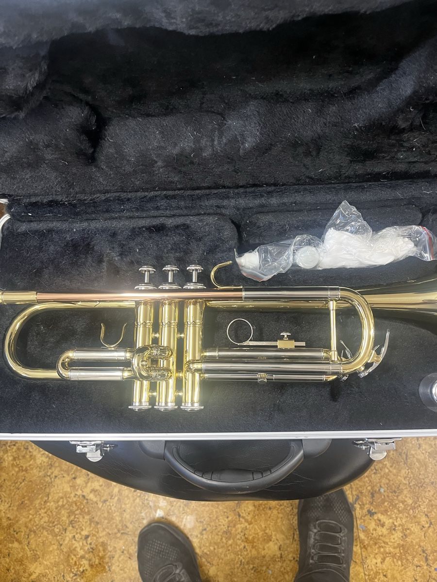 Strumenti musicali: Bb Trompete – Usato da Burgdorf venduto da kla_r5tf 2