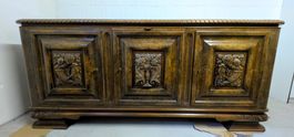 Buffet Schrank Nussbaum Massiv Holz Schnitzerei guter Zus...