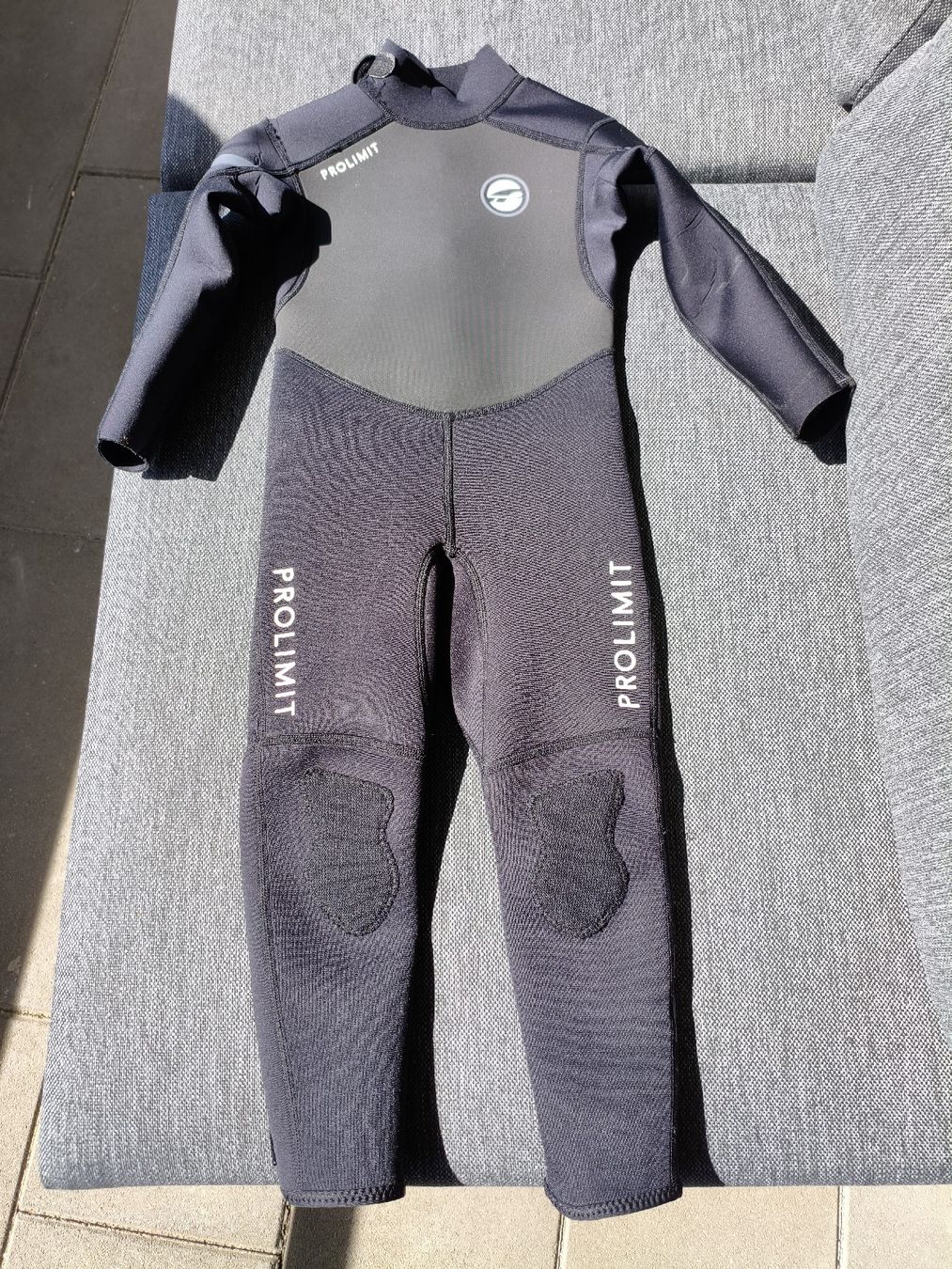Completi: Kinder Neopren Prolimit – Usato da Bern venduto da surfpr0