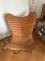 Butterfly Stuhl Leder Gestell Metall guter Zustand